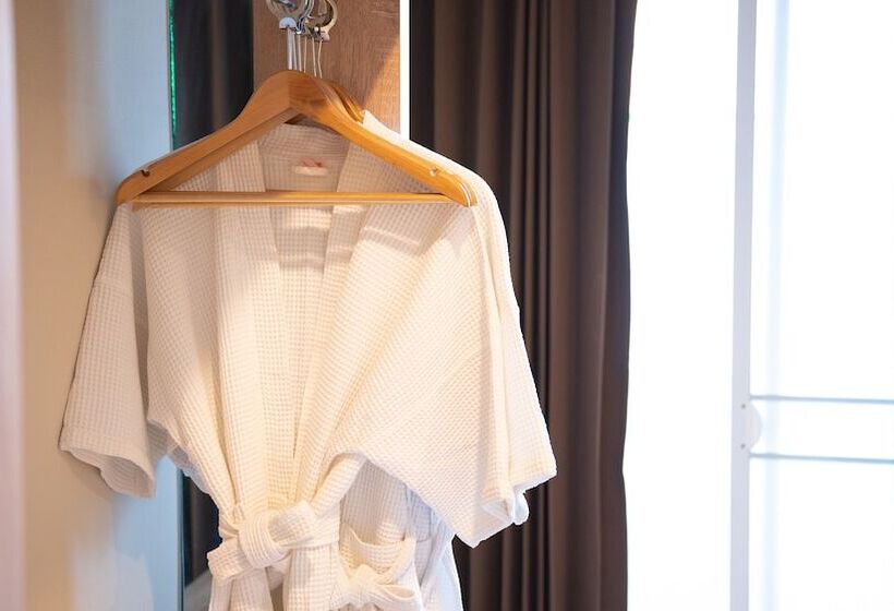 호텔 B2 Korat Night Market Boutique