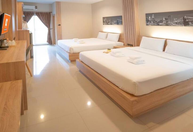 호텔 B2 Korat Night Market Boutique