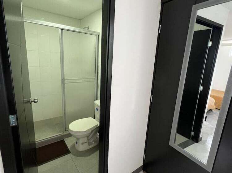 هتل Castillo Del Toro