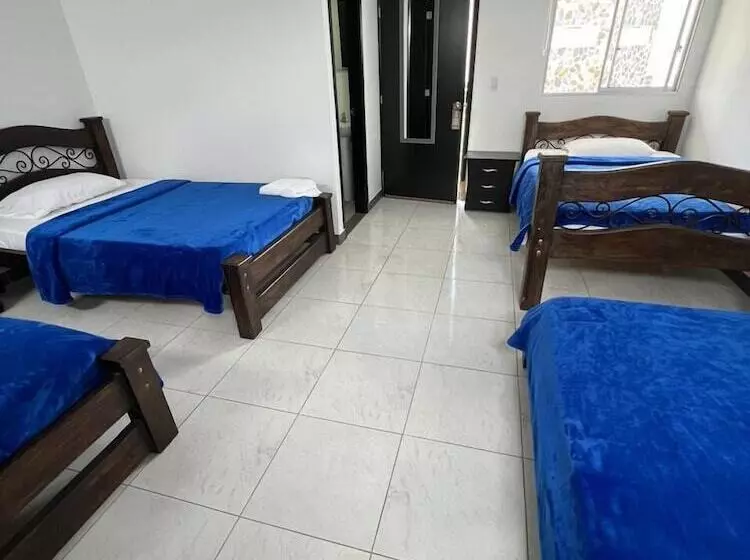 هتل Castillo Del Toro