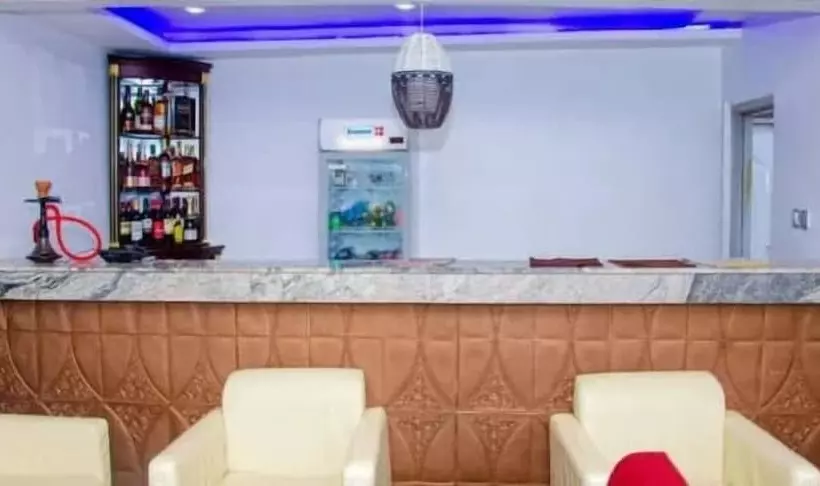 هتل Elegant Suites By Golden Bide Jos
