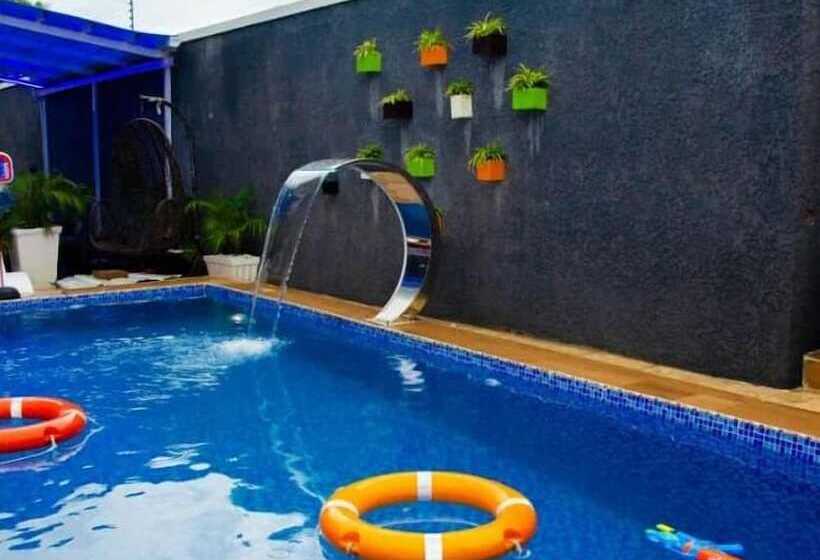 هتل Elegant Suites By Golden Bide Jos