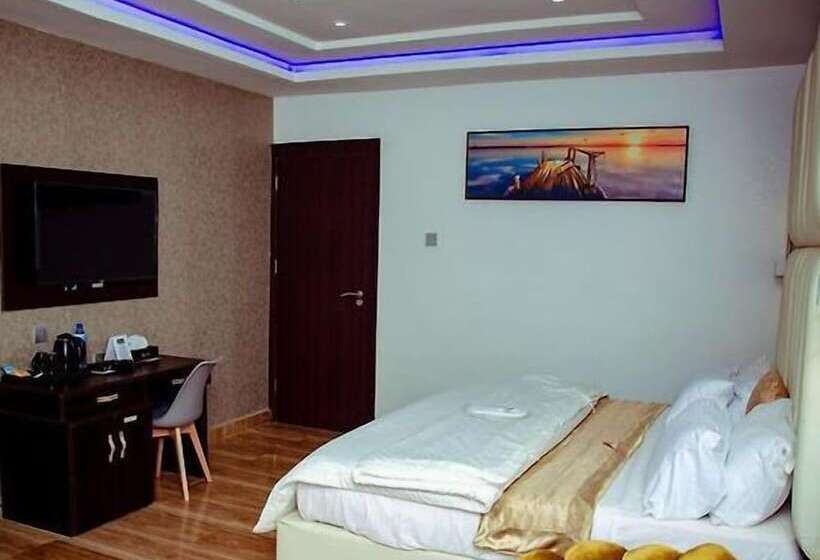 هتل Elegant Suites By Golden Bide Jos