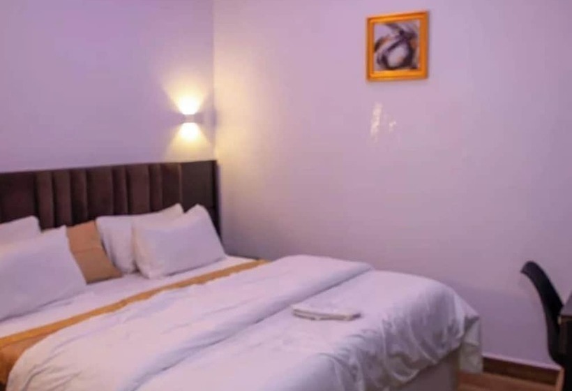 هتل Elegant Suites By Golden Bide Jos