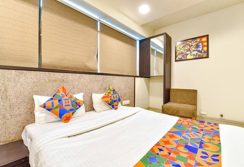 Hotel Fabexpress Anmol Palace