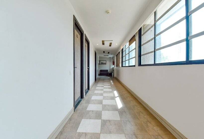 Hotel Fabexpress Anmol Palace