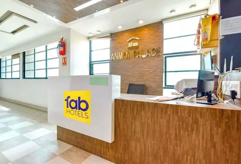 هتل Fabexpress Anmol Palace