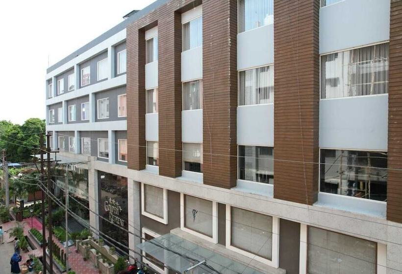 酒店 Golden Retreat