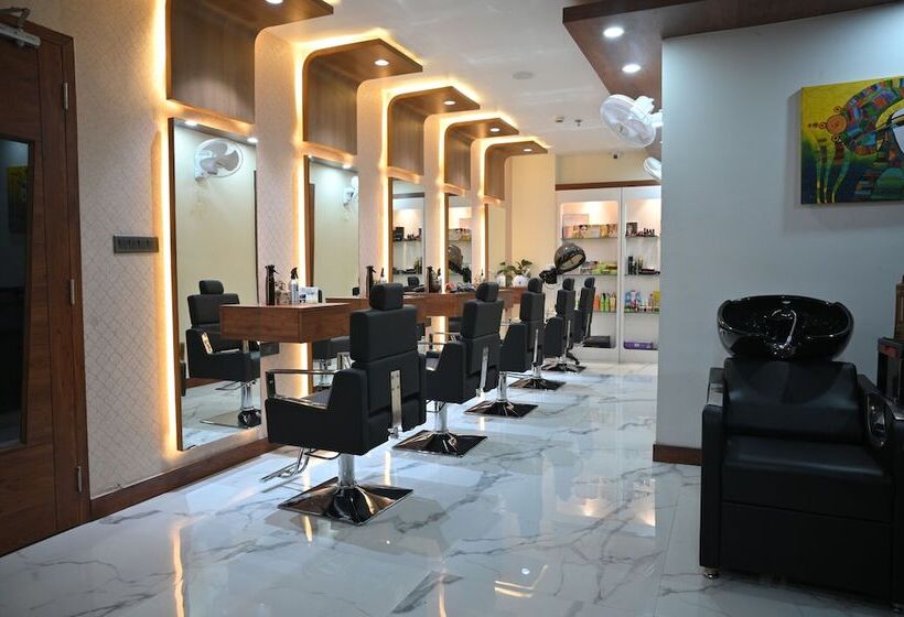 酒店 Golden Retreat