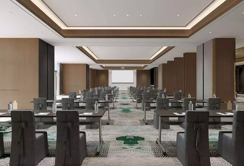 ホテル Hilton Garden Inn Beihai Jiafu