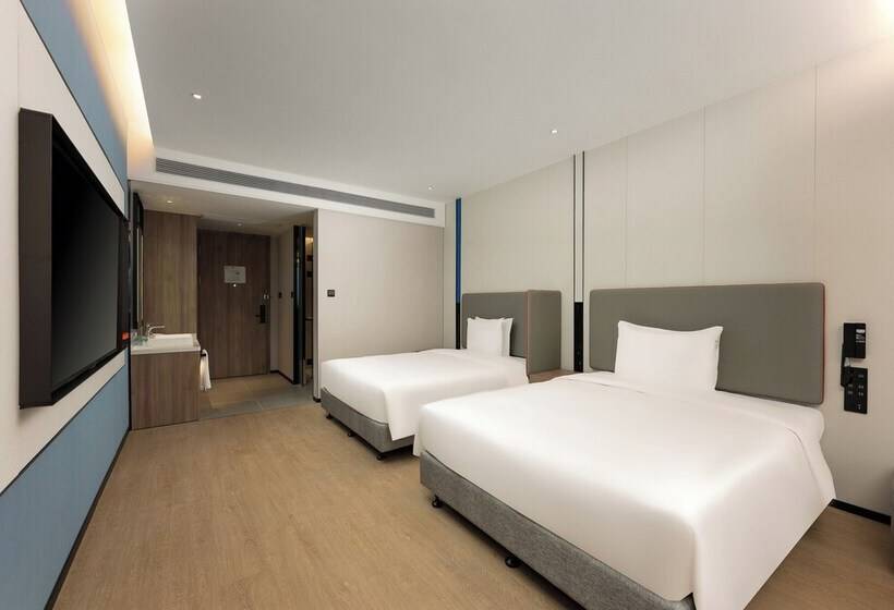 호텔 Holiday Inn Express Shanghai Jing An Temple, An Ihg