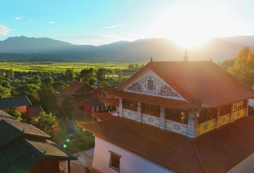 ホテル Indigo Lugu Lake By Ihg