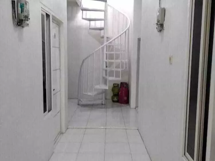 ホテル Kalimaya Residence Syariah 2