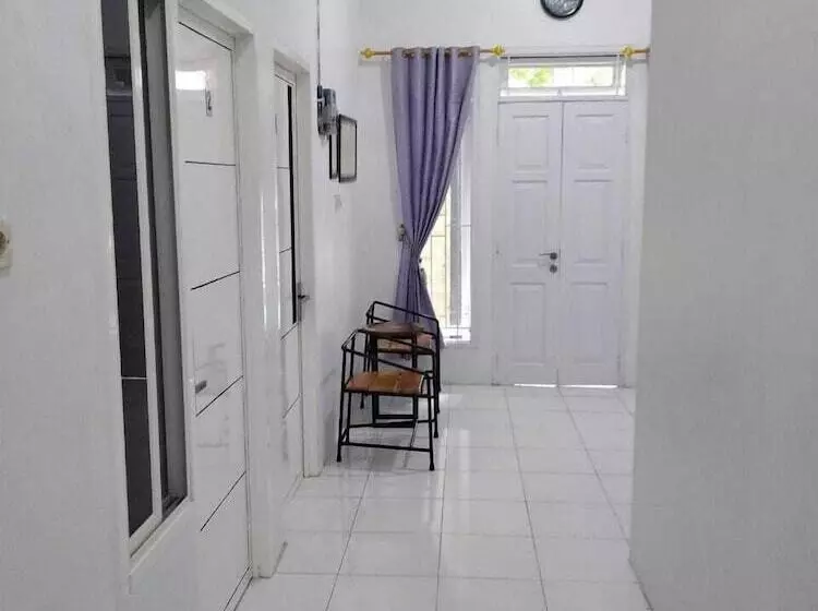 ホテル Kalimaya Residence Syariah 2