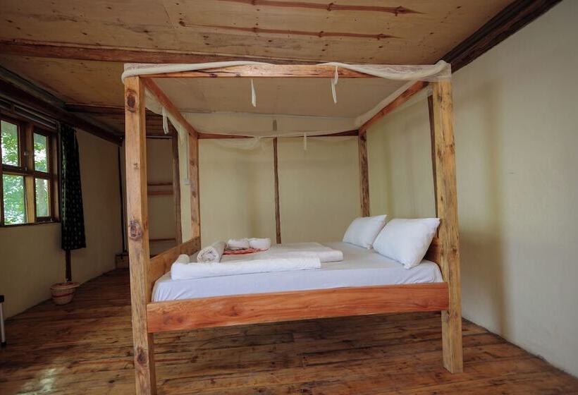 هتل Lake Mwamba Lodge