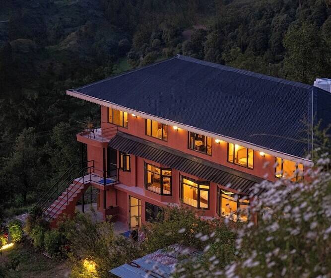 בית מלון כפרי Minimalist - An Eco Farmstay