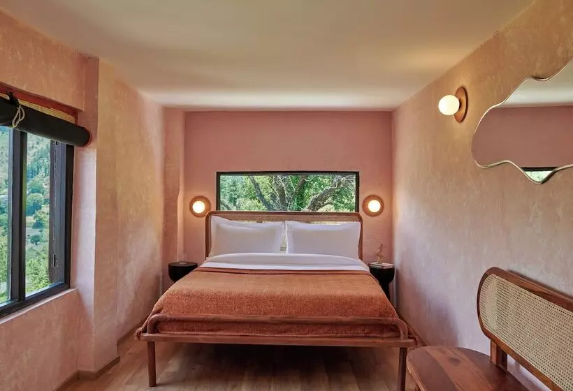 Hotelli Minimalist - An Eco Farmstay