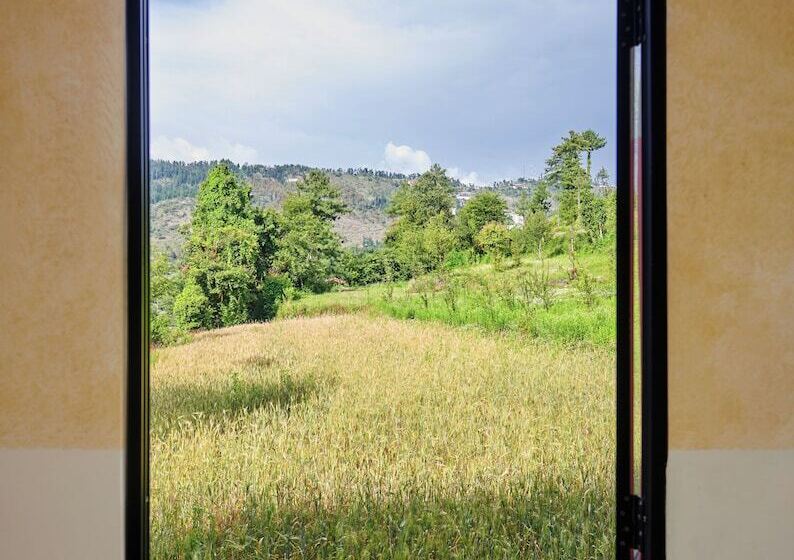 בית מלון כפרי Minimalist - An Eco Farmstay