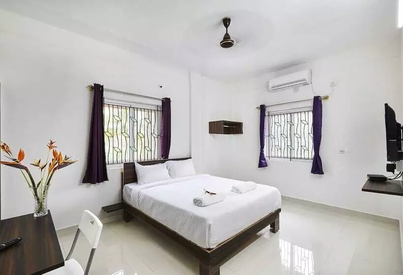 Hotelli Nandi Hills Resort