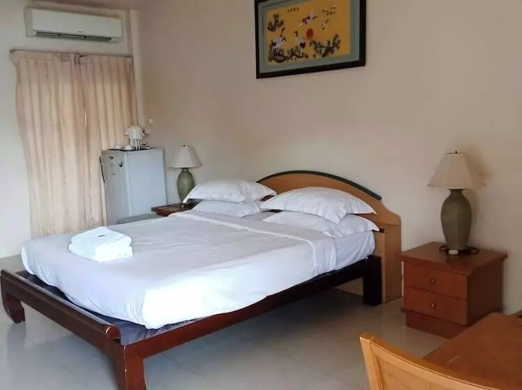 ホテル Thai Ngam Palace