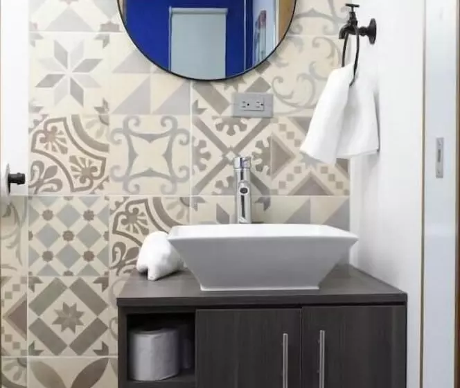 Hotelli Tj Border Suites By Hosted By Me