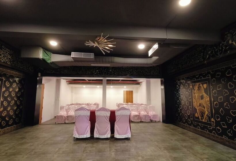 Hôtel Vbrance   Luxury Boutique