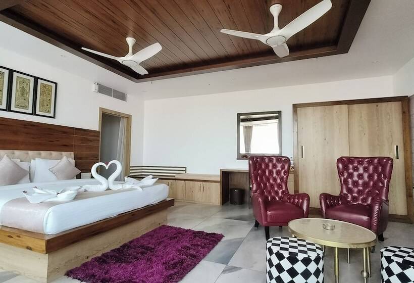 Hôtel Vbrance   Luxury Boutique