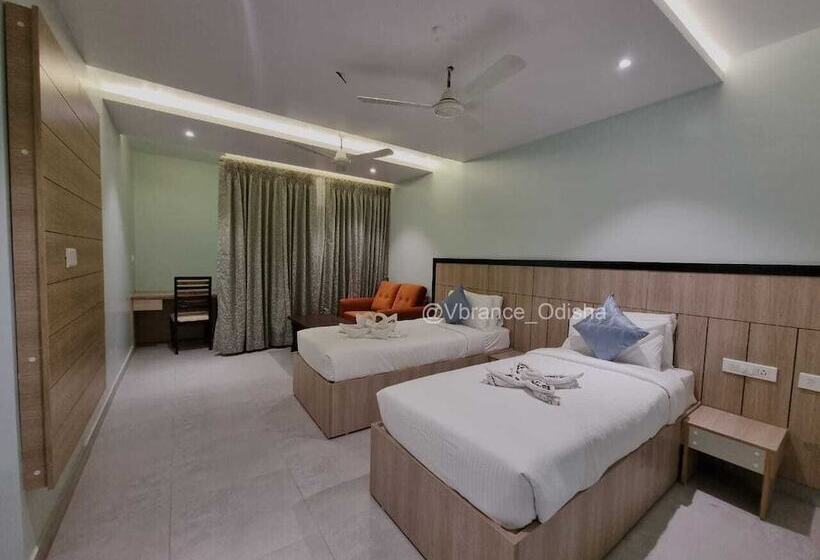 Hôtel Vbrance   Luxury Boutique