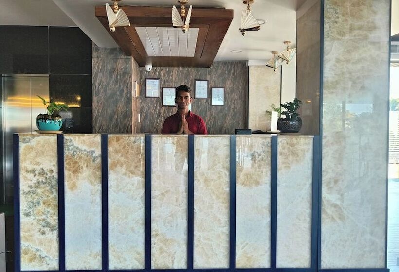 Hôtel Vbrance   Luxury Boutique