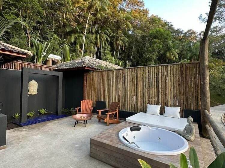 호텔 Villa Pantai Secret Place