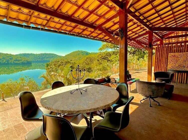 호텔 Villa Pantai Secret Place