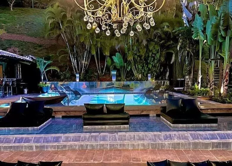 ホテル Villa Pantai Secret Place