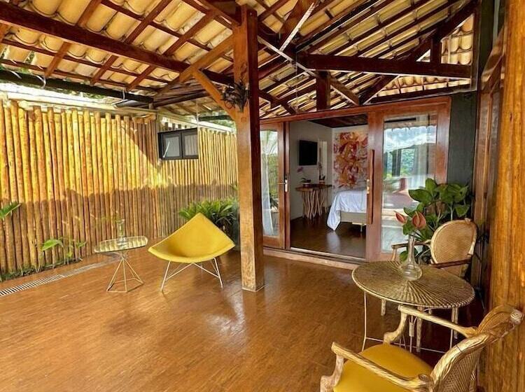 호텔 Villa Pantai Secret Place