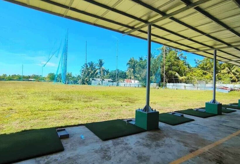 בית מלון כפרי Villa Tomasa Panglao Golf &