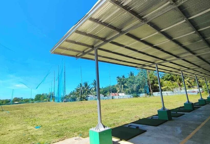 בית מלון כפרי Villa Tomasa Panglao Golf &