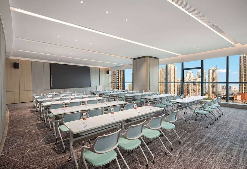 فندق Wyndham Foshan Nanhai