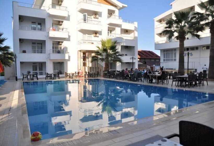 Lambada Hotel Altinoluk