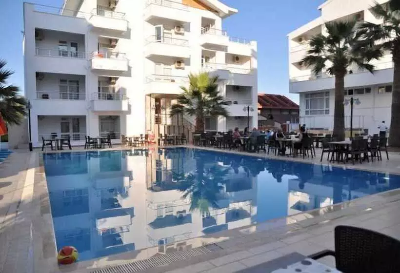 Lambada Hotel Altinoluk