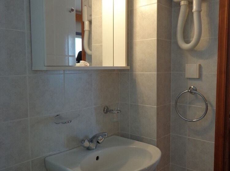 پانسیون Ktm Sunny Villas