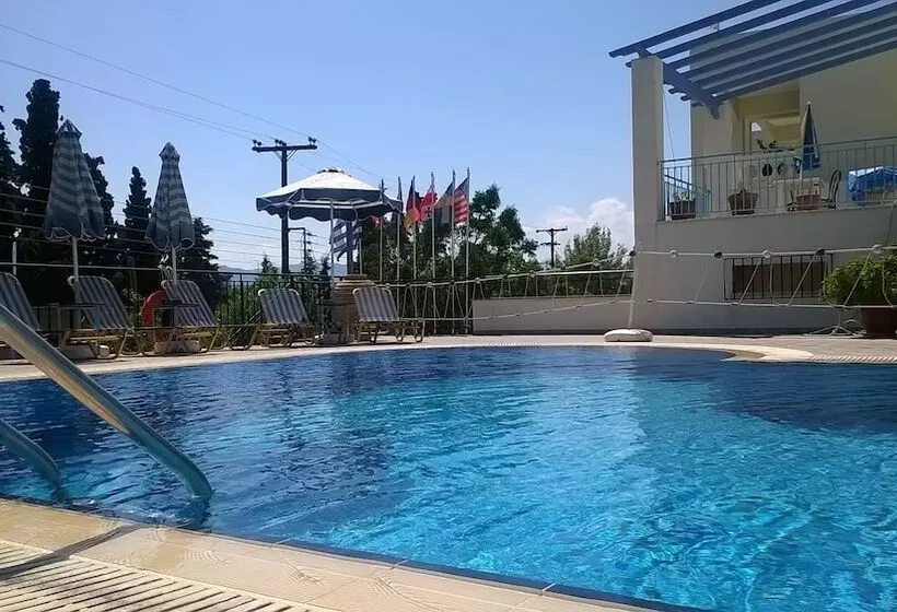 پانسیون Ktm Sunny Villas