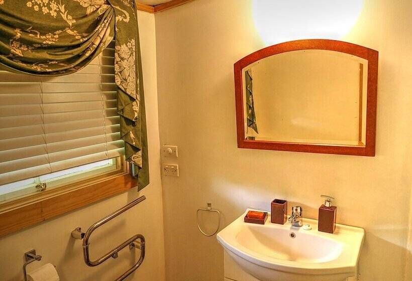 بنسيون Timber Trail Centre