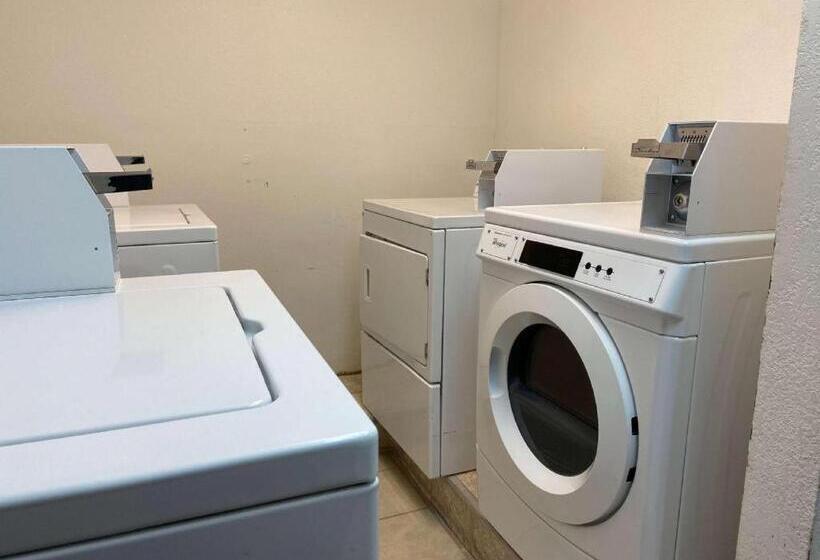 Hotel Days Inn By Wyndham Rawlins