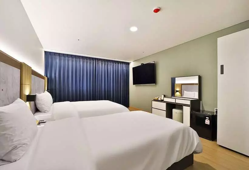 Hotelli Gimhae Eobang-dong City