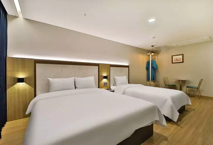 Hotelli Gimhae Eobang-dong City
