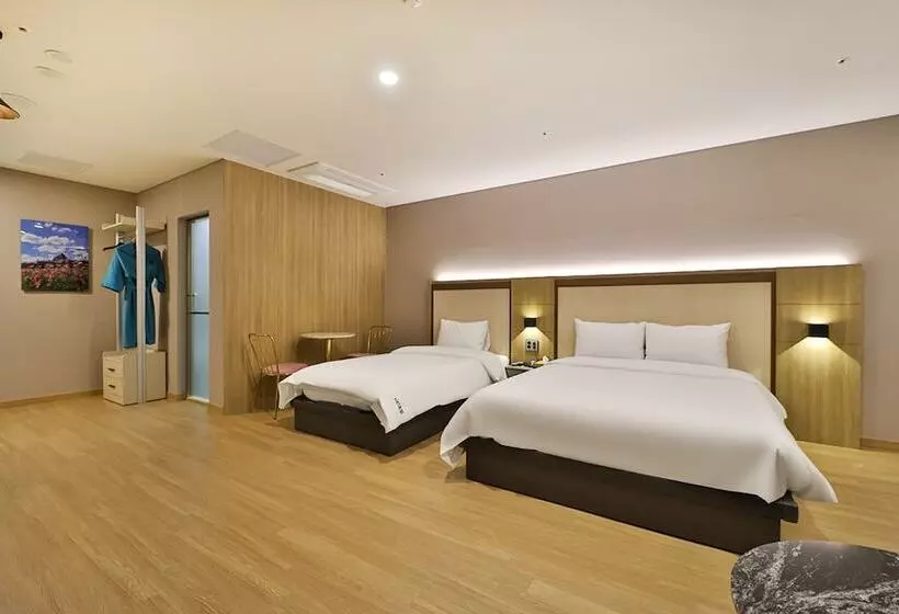 Hotelli Gimhae Eobang-dong City