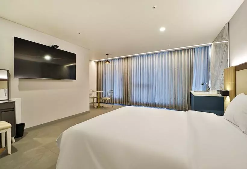 Hotelli Gimhae Eobang-dong City