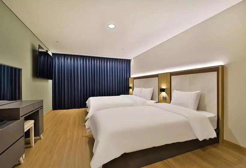 Hotelli Gimhae Eobang-dong City