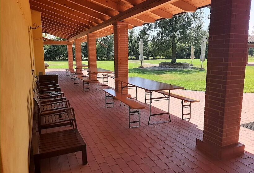 هتل روستایی Corte All'olmo