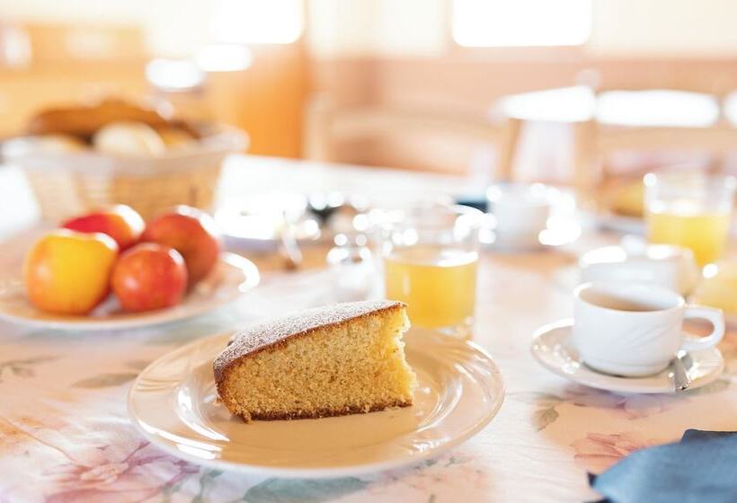 هتل روستایی Corte All'olmo