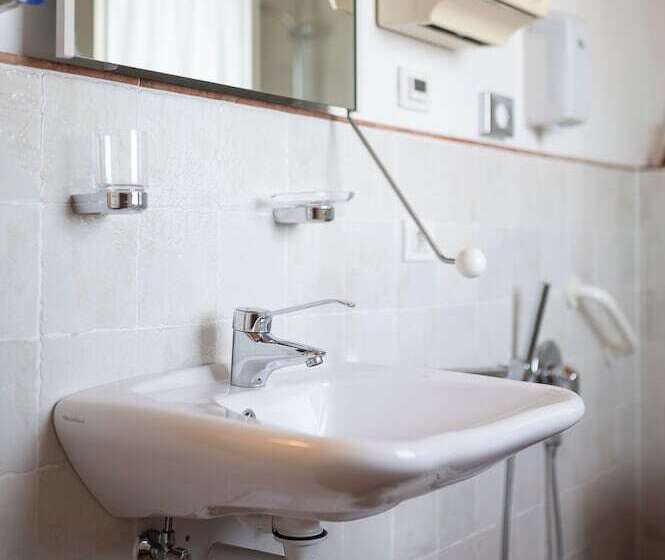 هتل روستایی Corte All'olmo